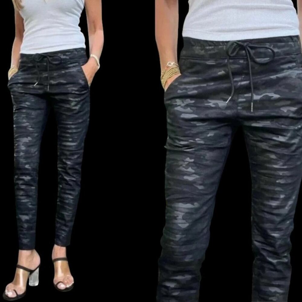 BEVY FLOG "Shely" Joggers Pants Black Camo - Size 30